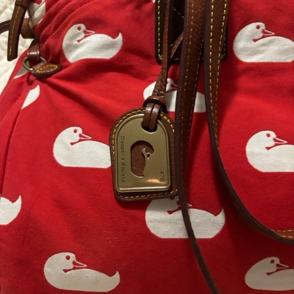 Dooney & Bourke Duck Print travel Shoulder Bag - Picture 9 of 17